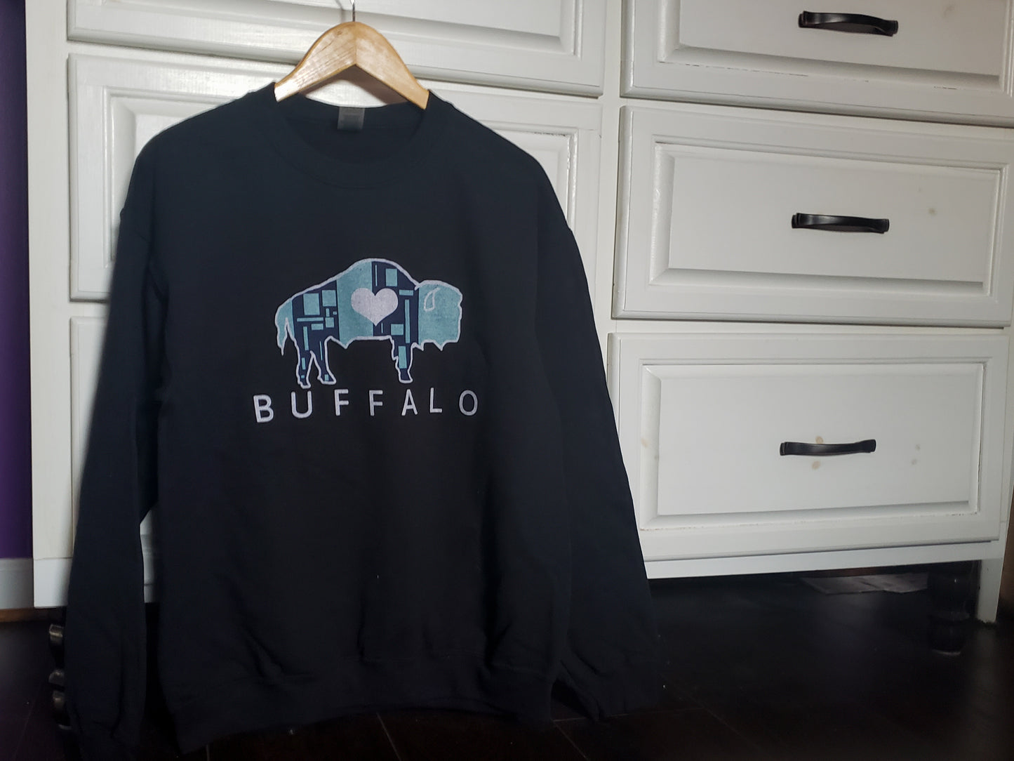 Buffalo Heart Graphic Sweatshirt